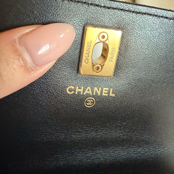 CHANEL
Shiny Caviar Quilted Flap Charm Wallet On Chain WOC Black - Picture 9 of 16